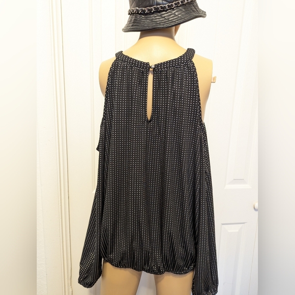 Michael kors cold shoulder smock long sleeve Black rhinestone size PXL. - Picture 3 of 9